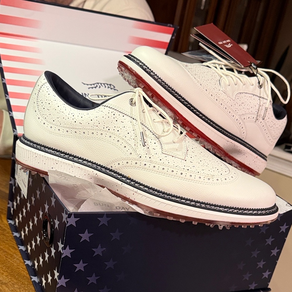 Sunday Red Limited Edition RWB Golf Shoe